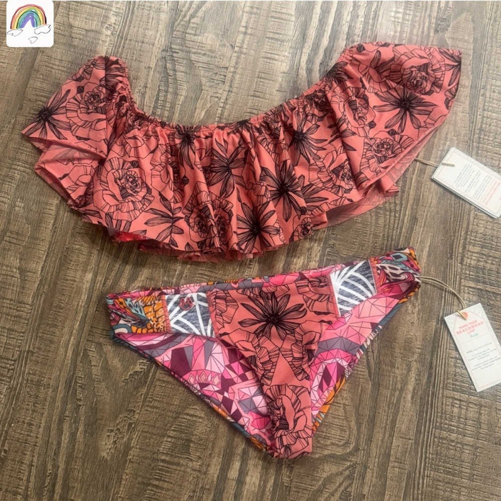 (SET) Maaji 🥥 Boogie Pineapple/Dance Fever Reversible Bikini.